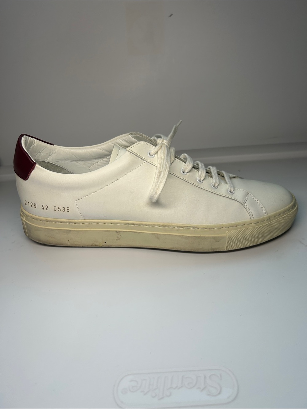 Common Projects Orignal Achilles Low White Burgundy Heel Leather Sneakers Size 4